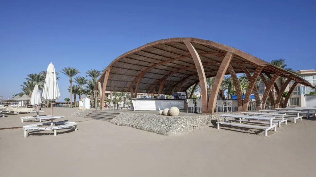 Hotel Pyramisa Beach Resort - Sahl Hashish